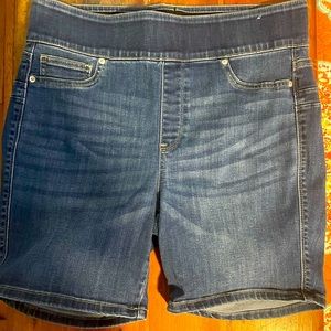 Old Navy elastic waist denim shorts size L